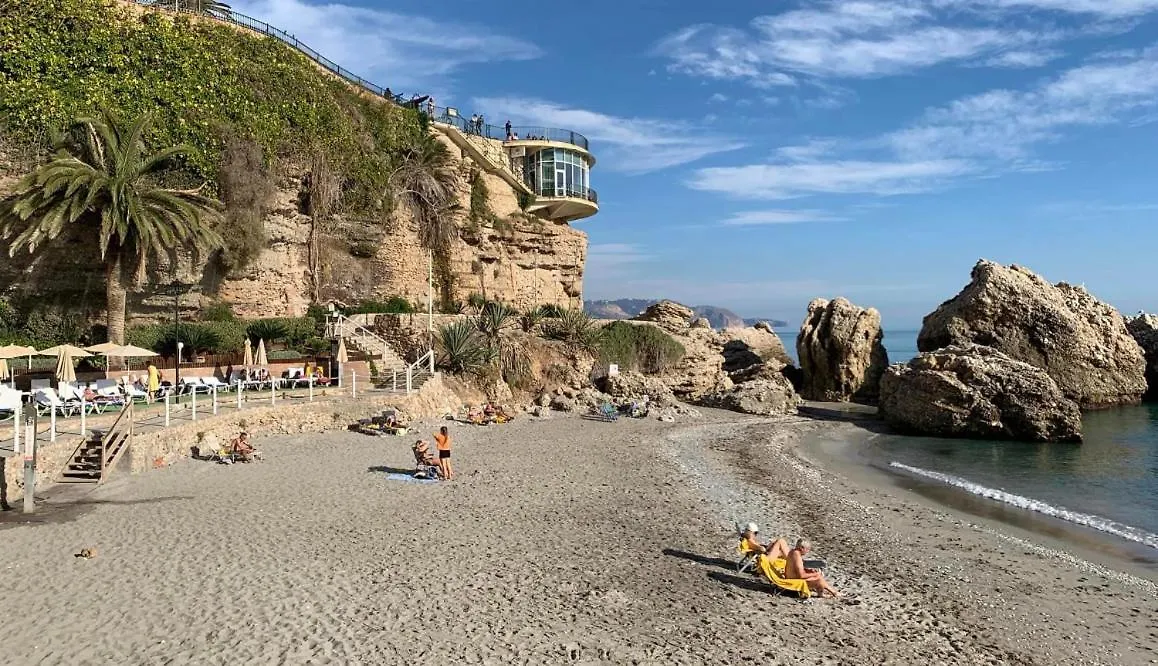 Nerja Sun Apartamento Bronce B Centro 0*,